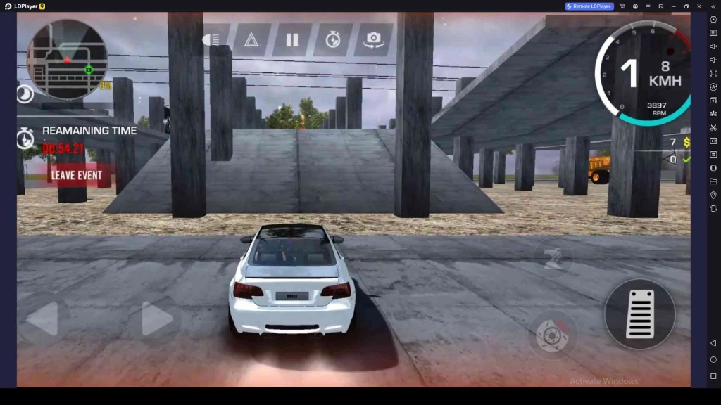 Drive While Paying Attention to the Map 